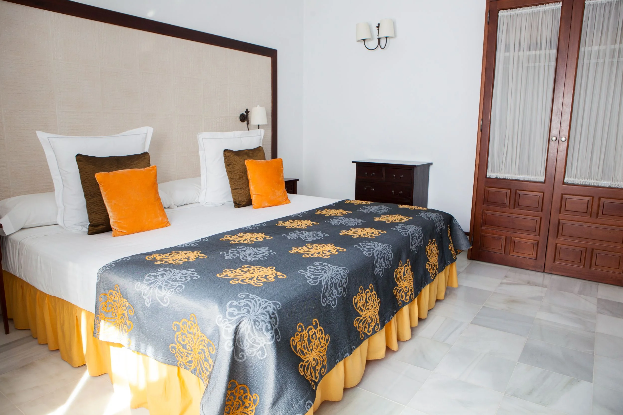 HotelSB 169 - Alojamiento en el puerto de santa maria